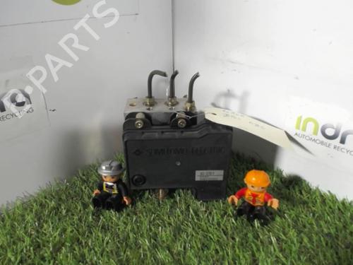 Used ABS pump SUZUKI GRAND VITARA I (FT, HT) 2.0 HDI 110 16V 4x4 (SQ420D, TD83V) (109 hp) 21851878