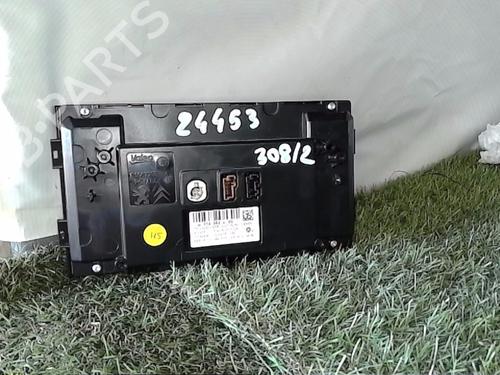 Used Display monitor Display monitor PEUGEOT 308 II (LB_, LP_, LW_, LH_, L3_) 1.6 BlueHDi 120 (120 hp) 27884507 27884507