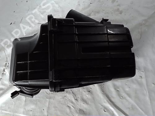 Used Air filter box Air filter box CITROËN BERLINGO / BERLINGO FIRST Box Body/MPV (M_) 2.0 HDI 90 (MBRHY, MCRHY) (90 hp) 29738525 29738525