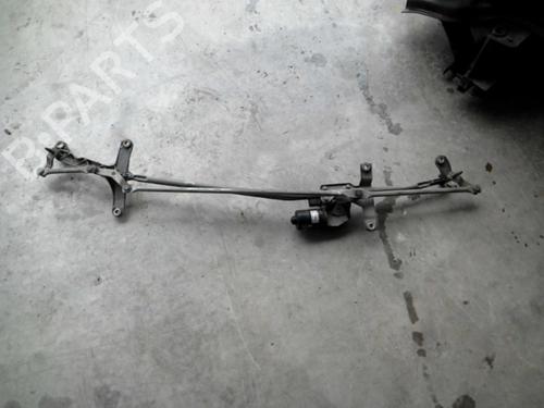 Used Front wiper motor MERCEDES-BENZ VITO / MIXTO Van (W639) 111 CDI (639.601, 639.603, 639.605) (109 hp) 21388376