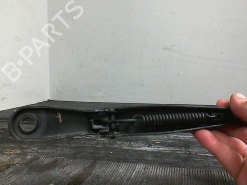 Front windshield wiper arm PEUGEOT 2008 I (CU_) 1.2 THP 110 / PureTech 110 | BP24351195C143 