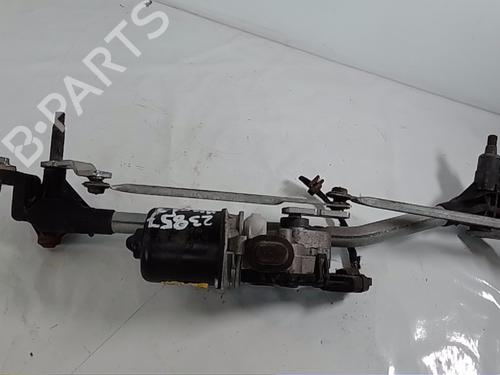 Used Front wiper motor RENAULT MEGANE III Hatchback (BZ0/1_, B3_) 1.5 dCi (BZ09, BZ0D, BZ1W, BZ29, BZ14) (110 hp) 28681715