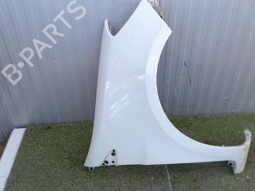 Used Right front fenders RENAULT CLIO III (BR0/1, CR0/1) 1.5 dCi (BR17, CR17) (86 hp) 21857353