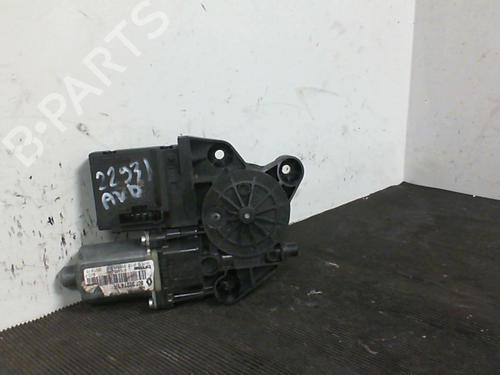 Used Right front window motor Right front window motor RENAULT SCÉNIC III (JZ0/1_) 1.5 dCi (86 hp) 21857217 21857217