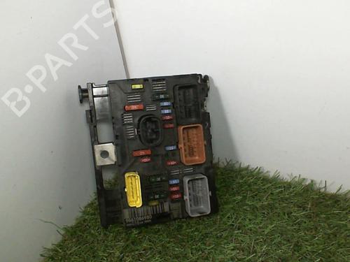 Used Fuse box Fuse box PEUGEOT 207 (WA_, WC_) 1.6 HDi (90 hp) 20879843 20879843