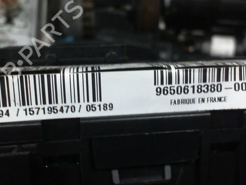 Fuse box CITROËN C3 I (FC_, FN_) 1.4 HDi | BP23504182E1 