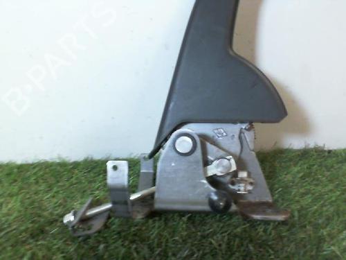 Used Hand brake Hand brake RENAULT CAPTUR I (J5_, H5_) 1.5 dCi 90 (J5N4, J5M5, J5MW, J5M6, J5AL, J5AJ) (90 hp) 27836906 27836906