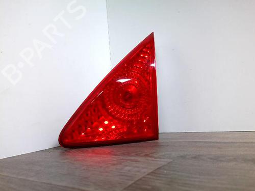 left-tailgate-light-peugeot-3008-i-mpv-0u_-16-hdi-2009-2010-2011-2012-2013-2014-2015-2016-2017-21857446 main image