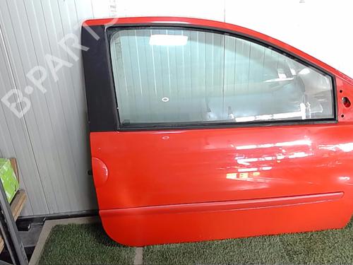Dør høyre foran RENAULT TWINGO II (CN0_) 1.2 16V (CN04, CN0B) (75 hp) 29738508
