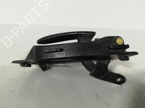 Used Front left interior door handle Front left interior door handle PEUGEOT 206 Hatchback (2A/C) 1.9 D (69 hp) 21851252 21851252