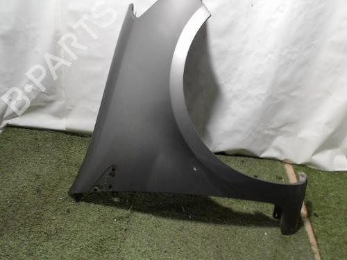 Used Right front fenders RENAULT CLIO III (BR0/1, CR0/1) 1.5 dCi (BR17, CR17) (86 hp) 22388706