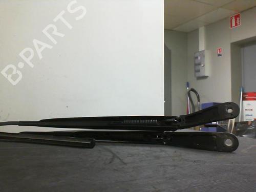 Used Front windshield wiper arm CITROËN DS3 (SA_) 1.6 HDi 110 (112 hp) 20878644