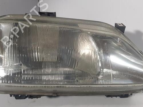 Phare droit RENAULT MEGANE Scenic (JA0/1_) 1.9 dT (JA0K, JA0Y) (90 hp) 21851545