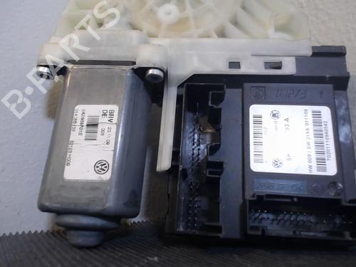 Left front window motor VW GOLF VI (5K1) 1.6 TDI | BP22409290E21 