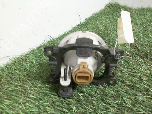 Right front fog light PEUGEOT 208 I (CA_, CC_) 1.2 VTI 82 | BP29757341C31