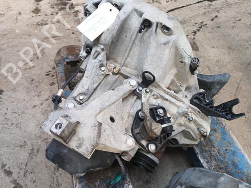 gearbox-renault-megane-iii-hatchback-bz01_-b3_-2008-33874136 main image