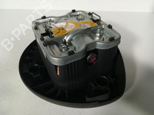 Driver airbag RENAULT CLIO III (BR0/1, CR0/1) 1.5 dCi (C/BR0G, C/BR1G) | BP20879370C9 