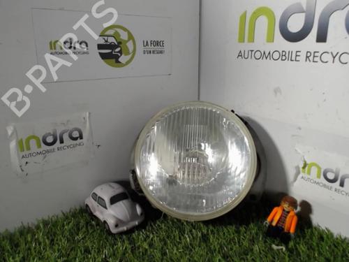 Used Right headlight VW POLO II (86C, 80) 1.0 (45 hp) 21851941