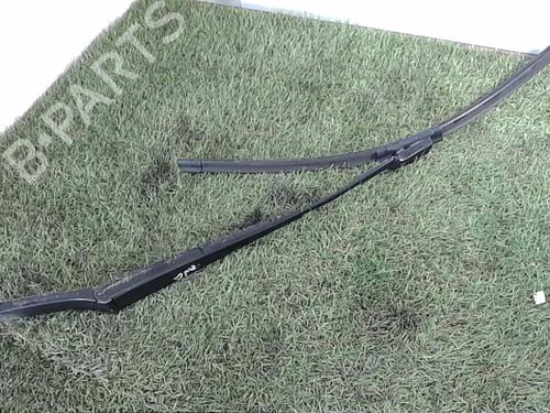 Used Front windshield wiper arm VW POLO V (6R1, 6C1) 1.4 TDI (75 hp) 28429690