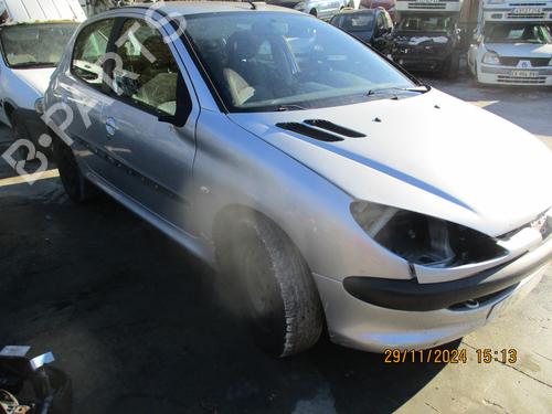 Støtfangerbjelke foran PEUGEOT 206 Hatchback (2A/C) 1.4 HDi eco 70 | BP30646775C109