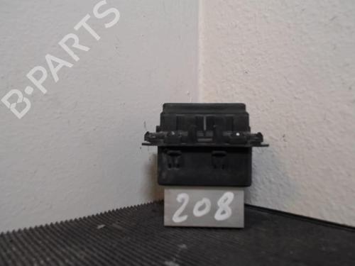 Used Heater resistor Heater resistor PEUGEOT 208 I (CA_, CC_) 1.6 HDi (92 hp) 24639116 24639116