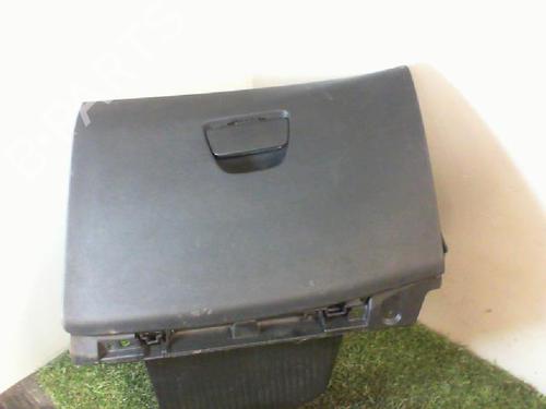 Used Glove box PEUGEOT 208 I (CA_, CC_) 1.4 HDi (68 hp) 27304554
