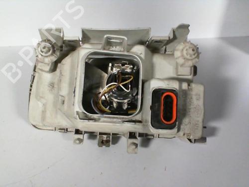Right headlight VW POLO III (6N1) 60 1.4 | BP24476963C29 