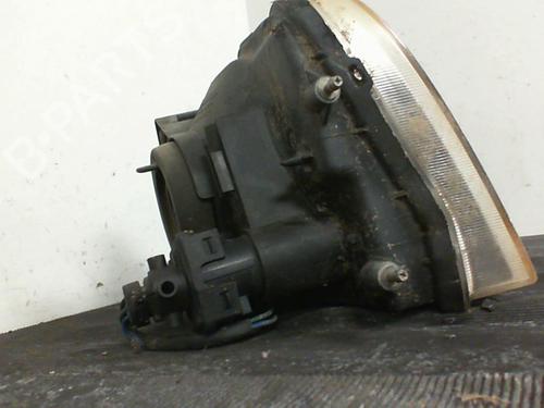 Used Right headlight Right headlight MITSUBISHI L200 (K7_T, K6_T, K5_T) 2.5 TD 4WD (K74T) (99 hp) 27837967 27837967