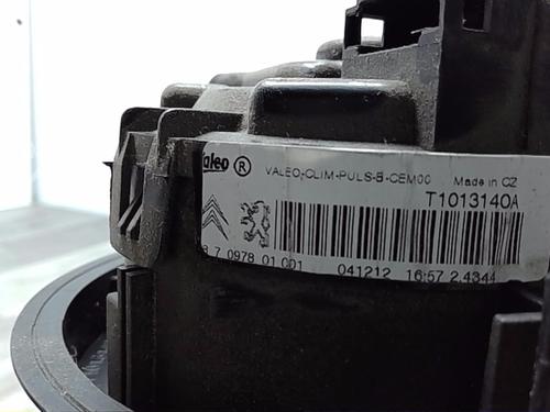 Used Heater blower motor Heater blower motor PEUGEOT 208 I (CA_, CC_) 1.4 HDi (68 hp) 30396119 30396119