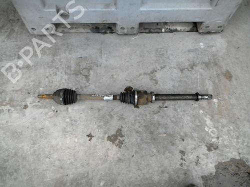Used Right front driveshaft RENAULT CLIO III (BR0/1, CR0/1) 1.5 dCi (BR17, CR17) (86 hp) 21388420