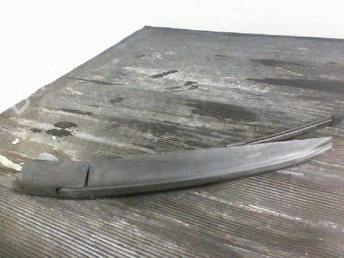 Used Rear windshield wiper arm RENAULT CLIO IV (BH_) 1.5 dCi 75 (75 hp) 29188686