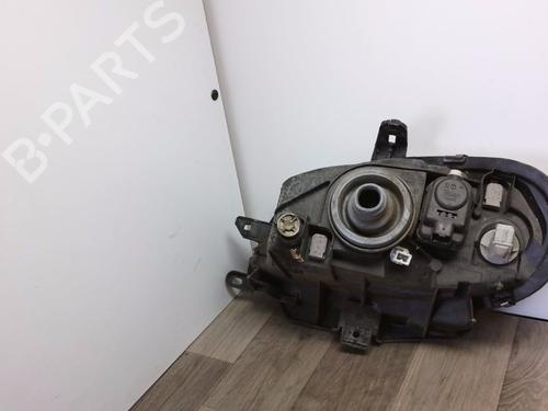 Used Right headlight Right headlight CITROËN SAXO (S0, S1) 1.5 D (57 hp) 31050732 31050732