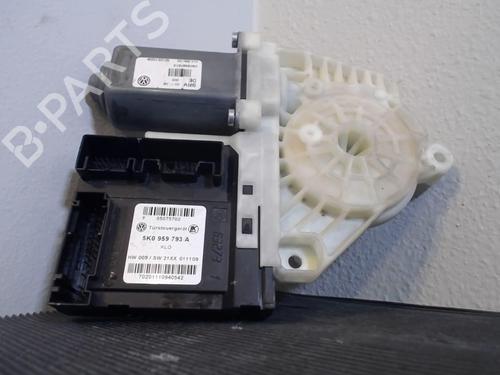 Left front window motor VW GOLF VI (5K1) 1.6 TDI | BP22409290E21 