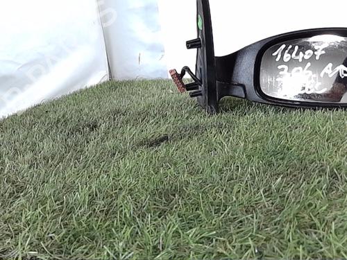 Used Right mirror PEUGEOT 306 Hatchback (7A, 7C, N3, N5) 1.6 (89 hp) 28479418