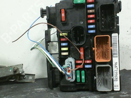 Used Fuse box Fuse box CITROËN DS3 (SA_) 1.6 HDi 90 (92 hp) 23117228 23117228