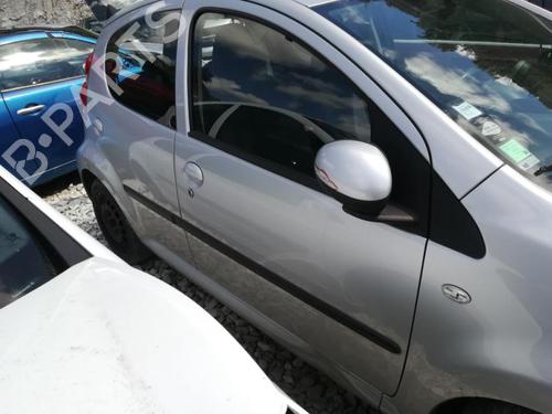 Front right exterior door handle PEUGEOT 107 (PM_, PN_) 1.0 | BP20879955C129 