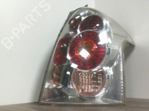 Used Right taillight TOYOTA COROLLA Verso (ZER_, ZZE12_, R1_) 2.2 D-4D (AUR10_, AUR10R) (136 hp) 30505175