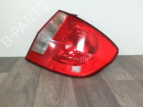 Right taillight HYUNDAI GETZ (TB) 1.1 | BP30312073C35