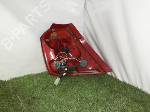 Used Right taillight CHEVROLET AVEO / KALOS Hatchback (T250, T255) 1.2 (72 hp) 25274035