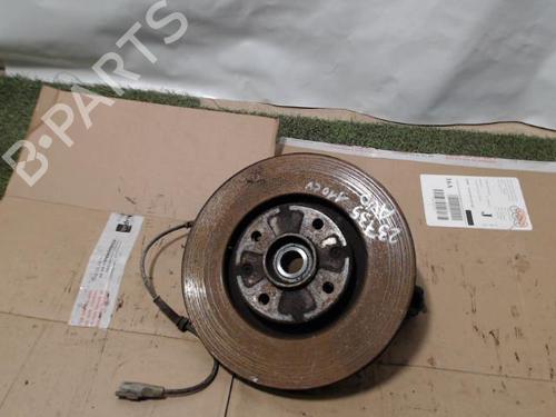 Used Right front steering knuckle PEUGEOT 5008 (0U_, 0E_) 1.6 HDi (110 hp) 22371555