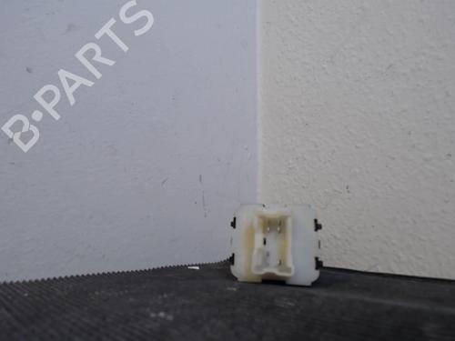 Left front window switch RENAULT CAPTUR I (J5_, H5_) 1.5 dCi 90 (J5N4, J5M5, J5MW, J5M6, J5AL, J5AJ) | BP27221090I27 - Image 3