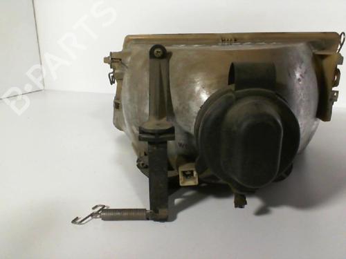 Used Right headlight Right headlight PEUGEOT 309 II (3C, 3A) 1.6 (92 hp) 21850494 21850494