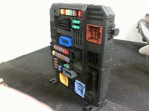 Used Fuse box CITROËN GRAND C4 SPACETOURER (3A_, 3E_) 1.2 PureTech 130 (131 hp) 20878042