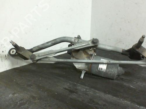 Used Front wiper motor ALFA ROMEO MITO (955_) 1.3 MultiJet (955AXP1A, 955AYC1A) (95 hp) 21005866