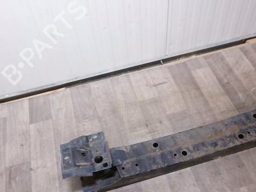 Used Front bumper reinforcement Front bumper reinforcement MITSUBISHI OUTLANDER I (CU_W) 2.4 4WD (CU5W) (160 hp) 33183699 33183699