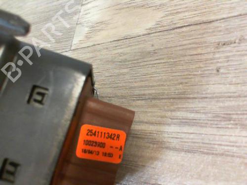 switch-dacia-sandero-ii-2012-30097101 main image