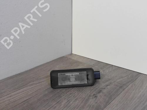 Used Licence plate light Licence plate light PEUGEOT 208 I (CA_, CC_) 1.4 HDi (68 hp) 31271627 31271627