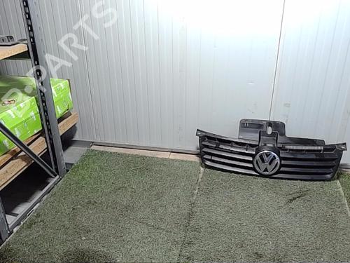 Grill VW POLO (9N_, 9A_) 1.2 12V (64 hp) 27368153