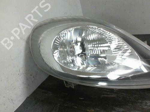 Used Right headlight RENAULT TRAFIC II Van (FL) 1.9 dCi 100 (FL0C) (101 hp) 24439151