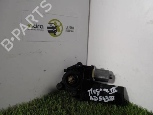 Used Left front window motor RENAULT MEGANE III Hatchback (BZ0/1_, B3_) 1.5 dCi (BZ09, BZ0D, BZ1W, BZ29, BZ14) (110 hp) 21852732